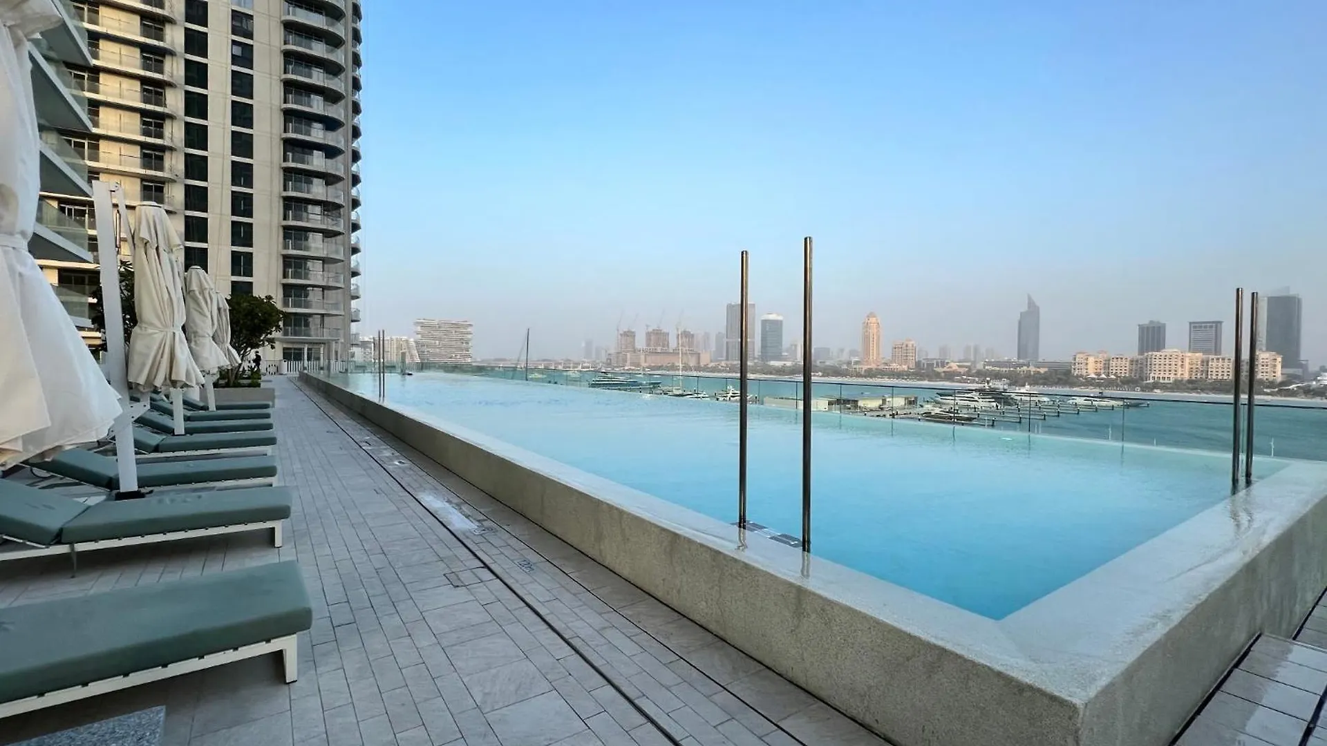 The Smart Concierge - Sunrise Bay 2 Apartment Dubai