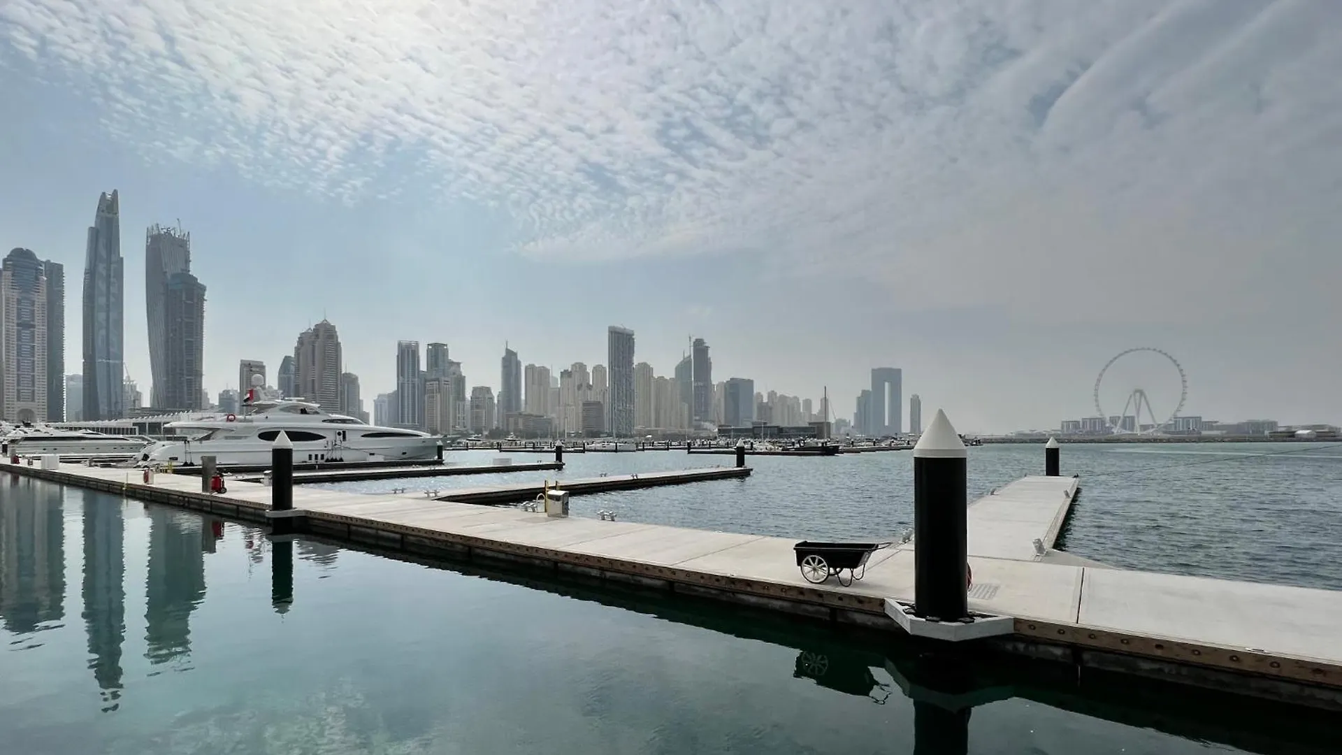 The Smart Concierge - Sunrise Bay 2 Apartment Dubai