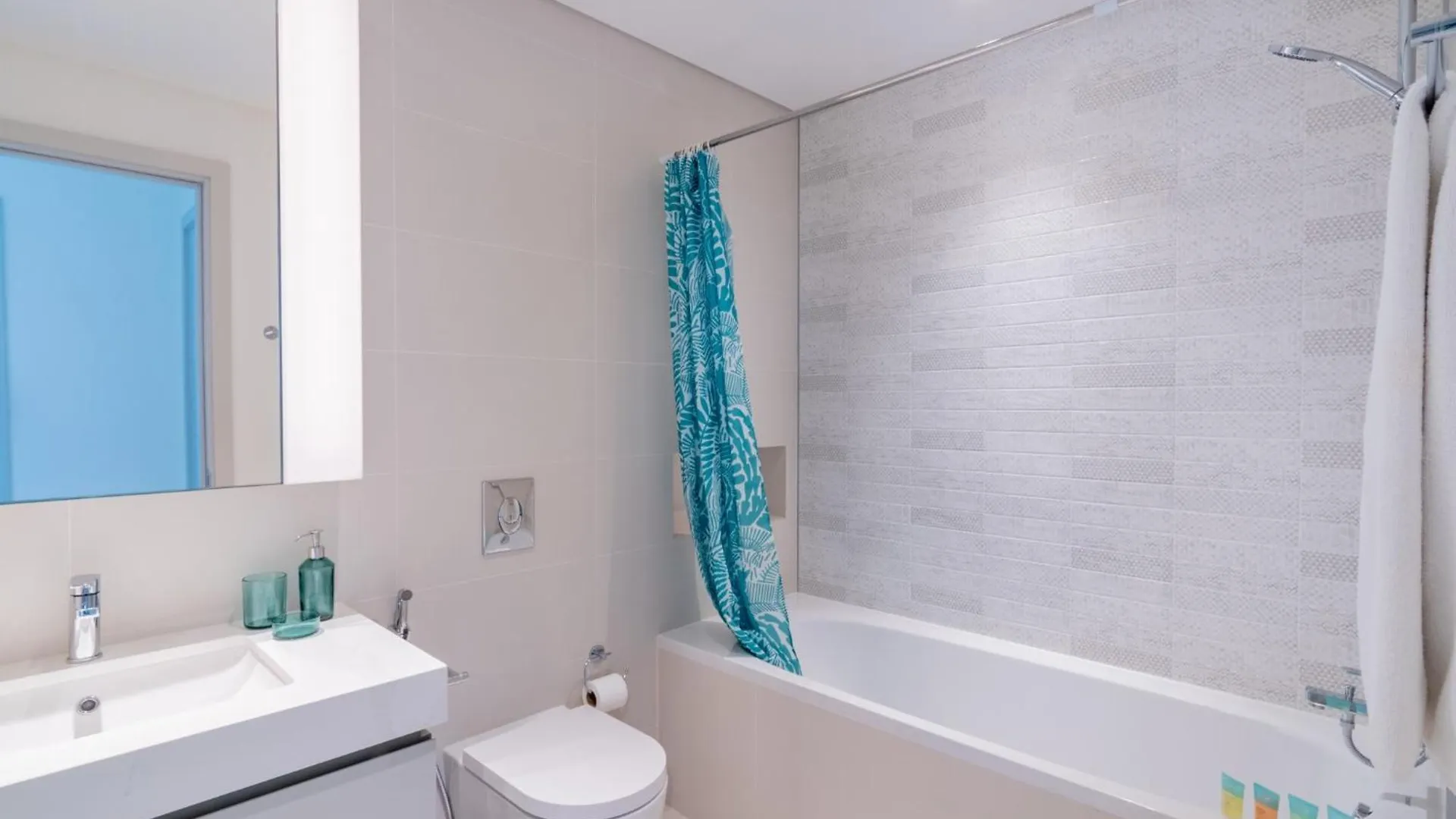 The Smart Concierge - Sunrise Bay 2 Apartment Dubai