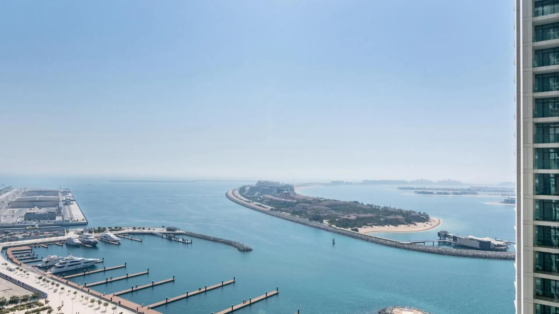 The Smart Concierge - Sunrise Bay 2 Apartment Dubai