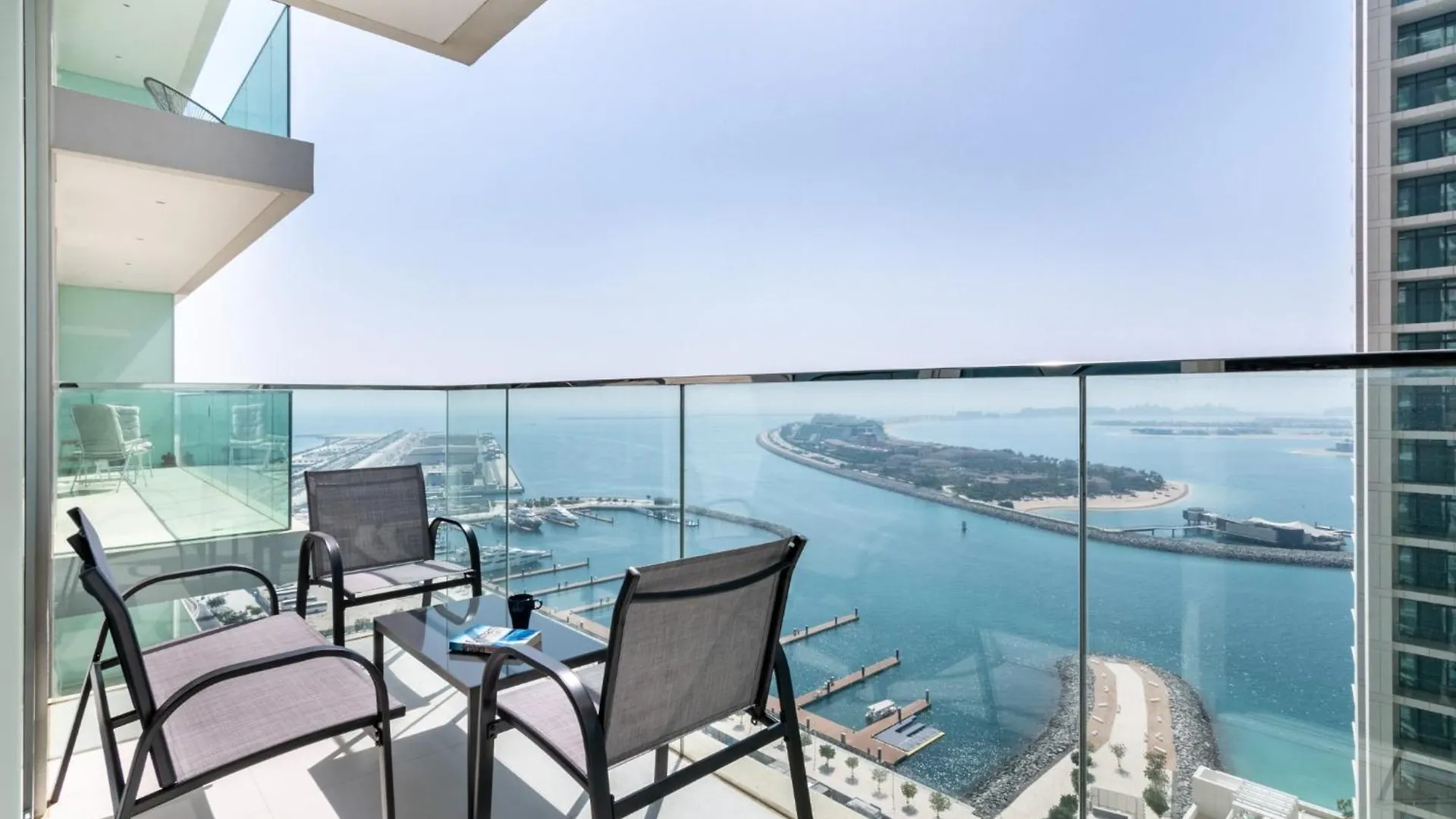 The Smart Concierge - Sunrise Bay 2 Apartment Dubai