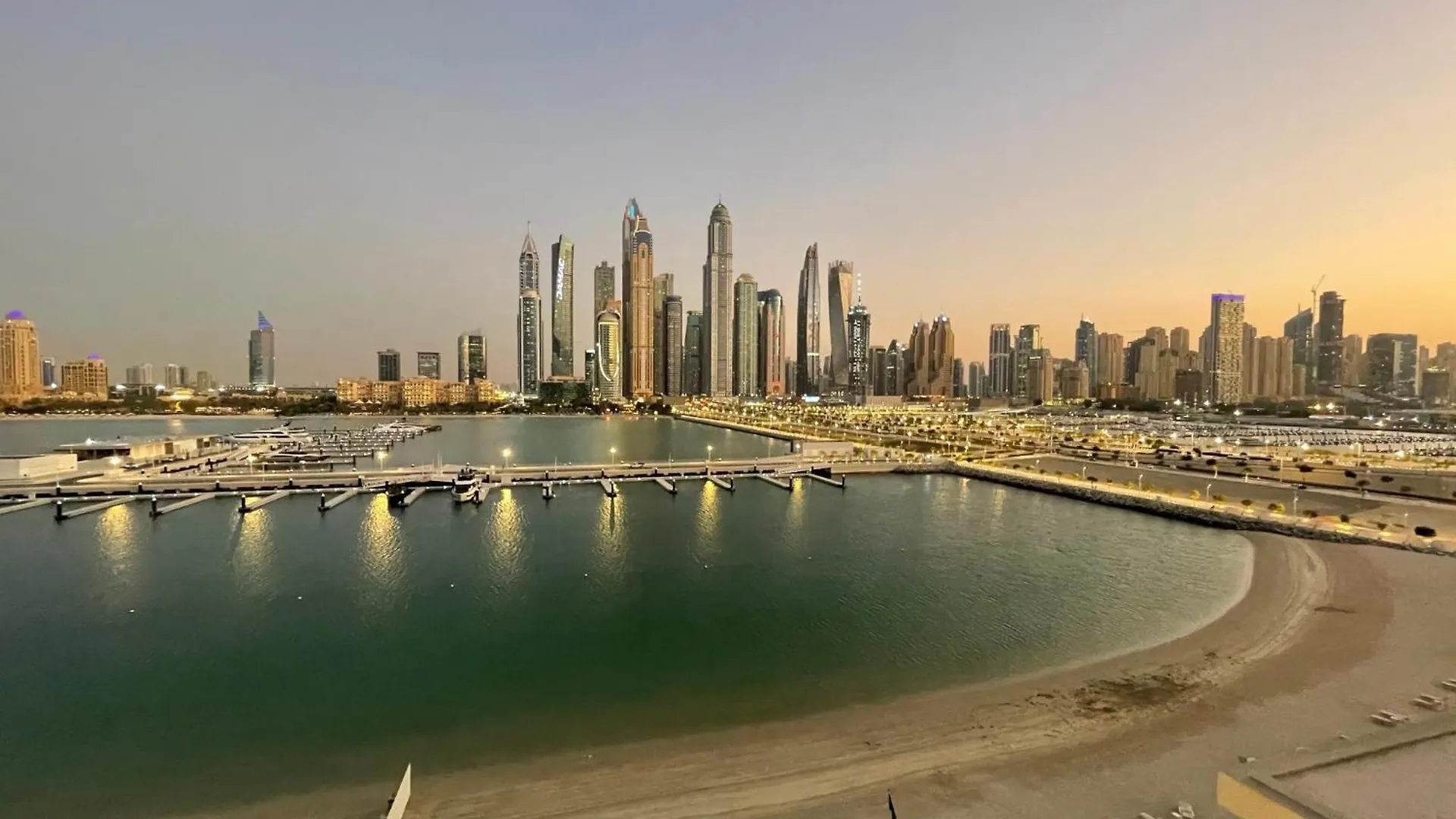 The Smart Concierge - Sunrise Bay 2 Apartment Dubai