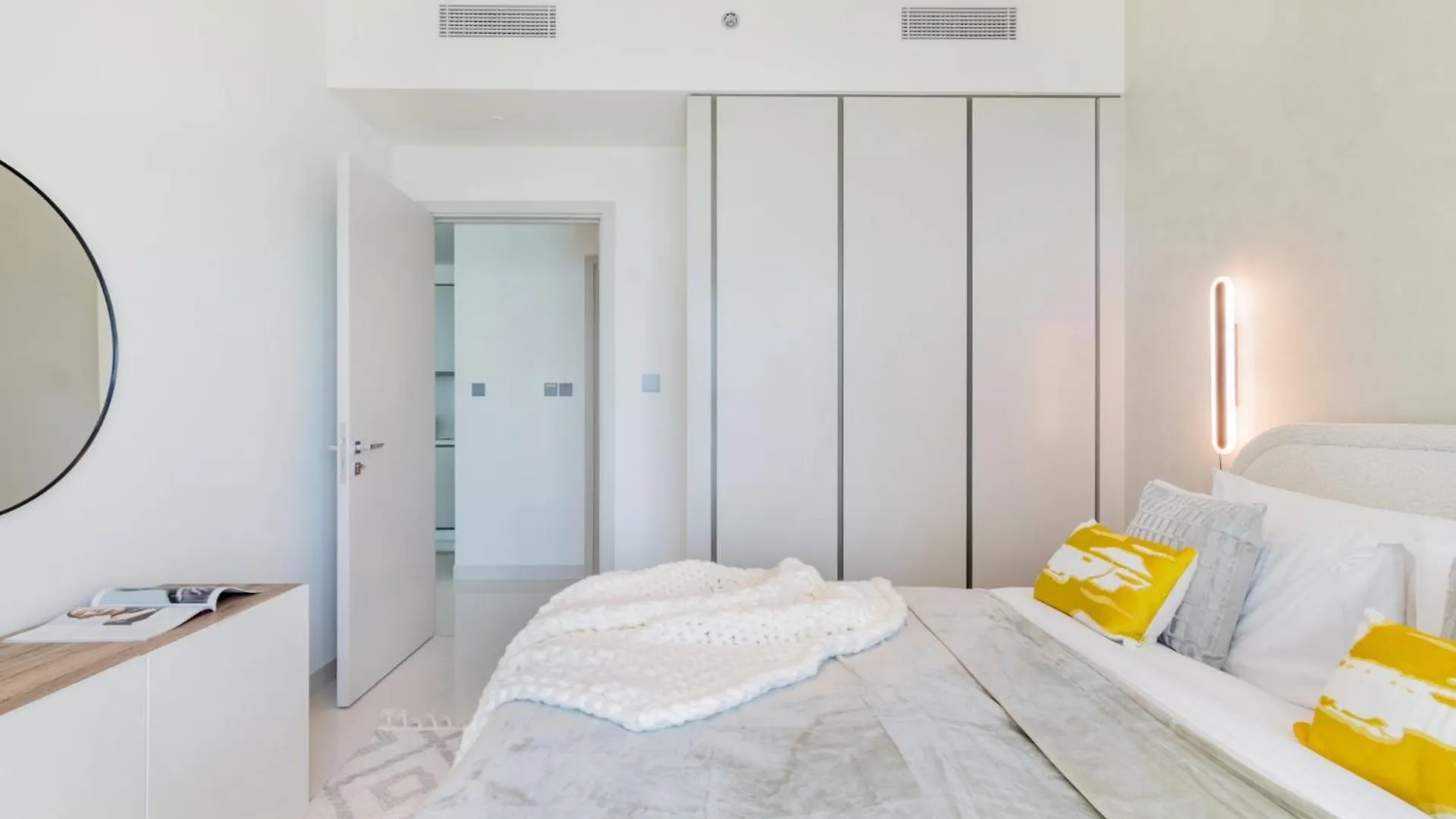 The Smart Concierge - Sunrise Bay 2 Apartment Dubai United Arab Emirates